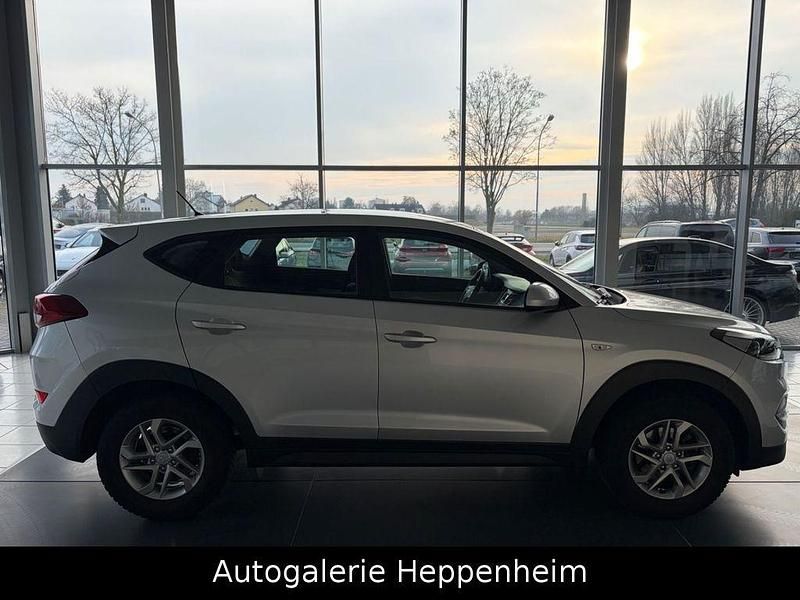 Gebraucht Hyundai Tucson Classic 132 PS (97 kW) 2017 Silber SUV