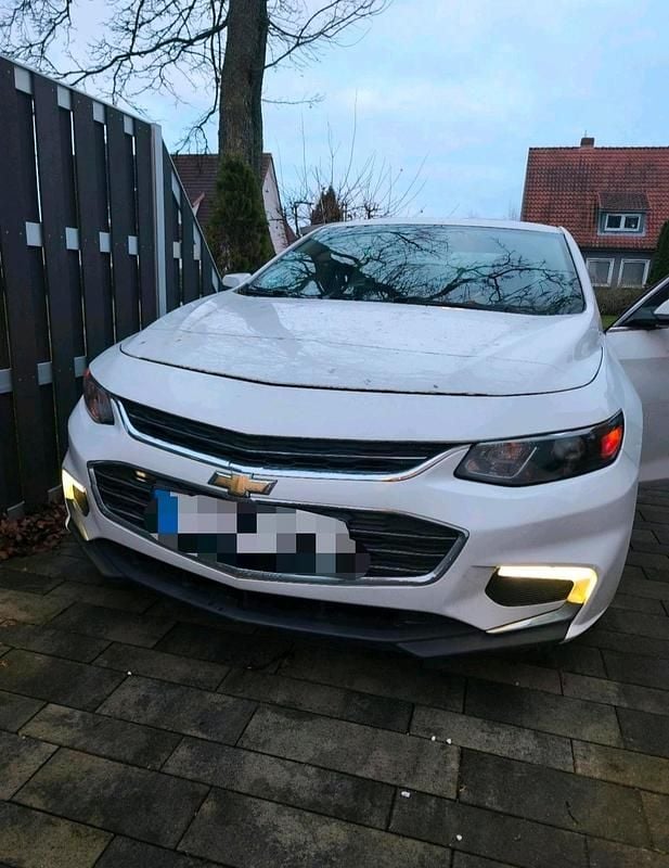 Gebraucht Chevrolet Malibu 166 PS (122 kW) 2017 Weiß Limousine