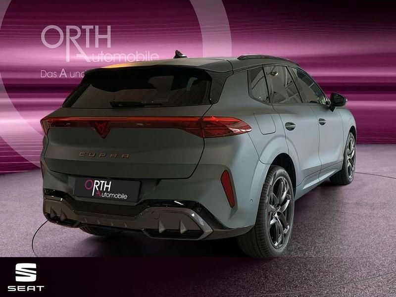Neu Cupra Terramar 272 PS (200 kW) 2026 Enceladusgrau matt SUV