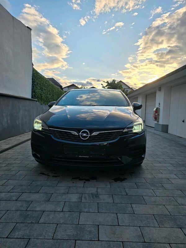 Schwarz Gebraucht 2021 Opel Astra Kombi | 10.850 € (Superpreis) - Bild 1/4