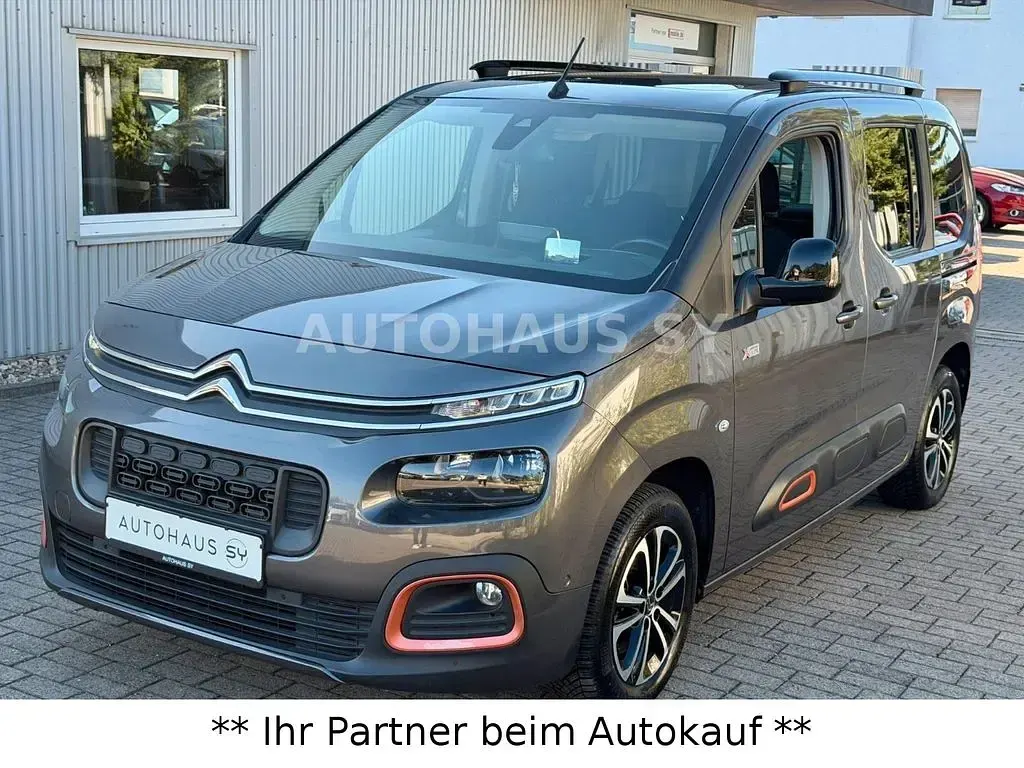 Gebraucht Citroën Berlingo Shine 131 PS (96 kW) 2021 Grau Van / Kleinbus