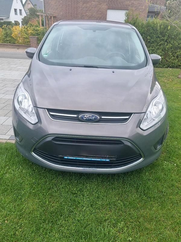 Braun Gebraucht 2012 Ford C-MAX Van / Kleinbus | 3.700 € (Guter Preis) - Bild 1/4