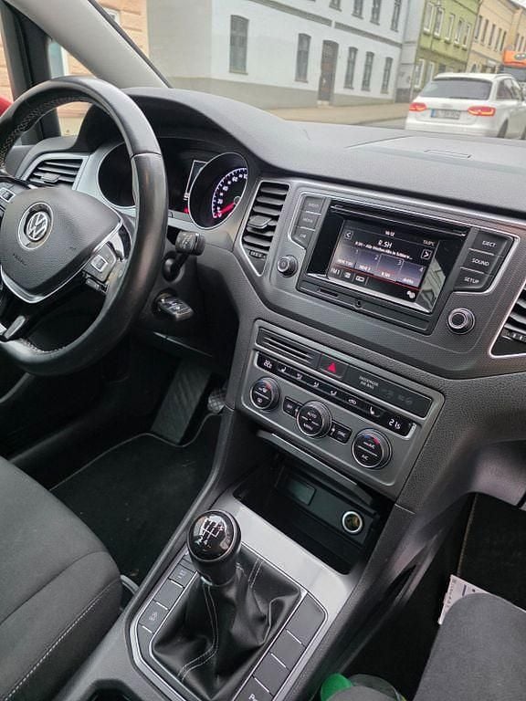 Gebraucht VW Golf VII Comfortline 110 PS (80 kW) 2015 Limousine