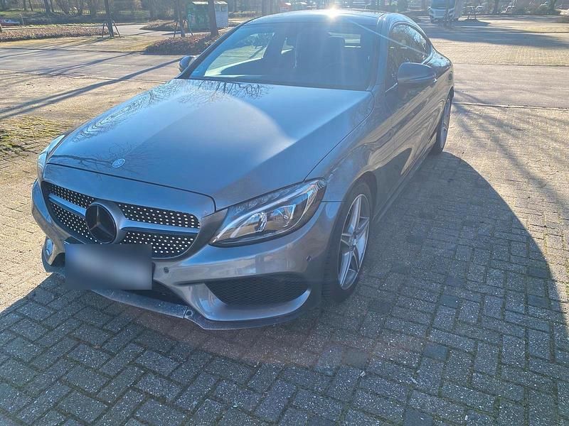 Gebraucht Mercedes 220 170 PS (125 kW) 2016 Grau Coupé