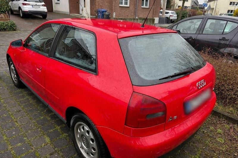 Gebraucht Audi A3 101 PS (74 kW) 1999 Rot Kleinwagen