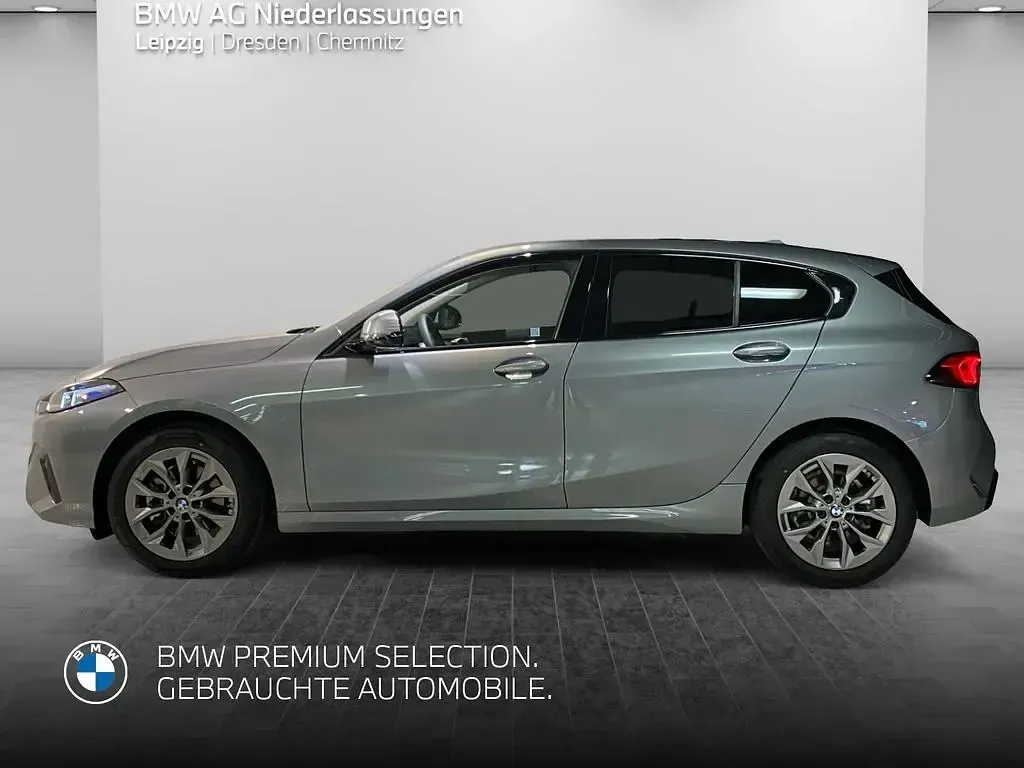 Gebraucht BMW 120 Sport Line 150 PS (110 kW) 2025 Grau Kleinwagen