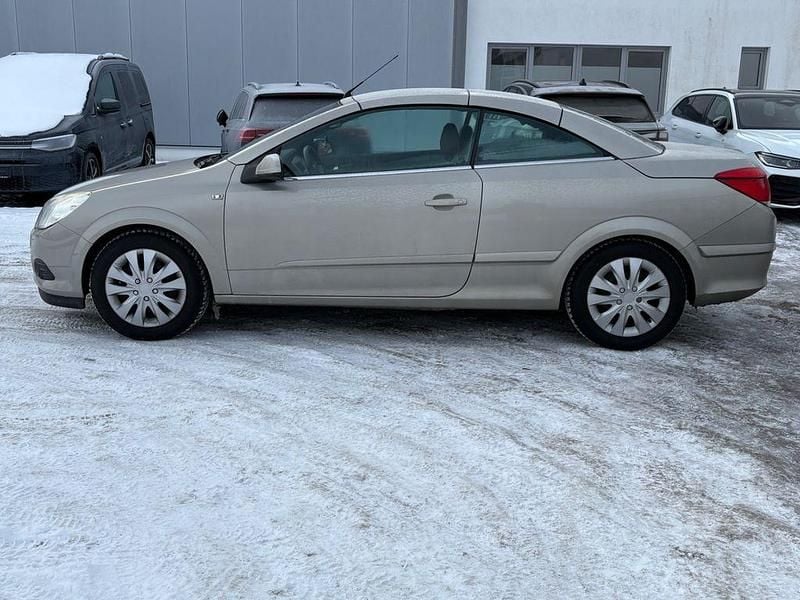 Gebraucht Opel Astra Cabriolet S 140 PS (102 kW) 2008 Beige Cabrio