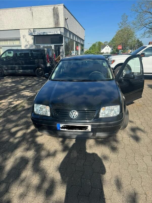 Schwarz Gebraucht 1999 VW Bora Limousine | 899 € (Superpreis) - Bild 1/4