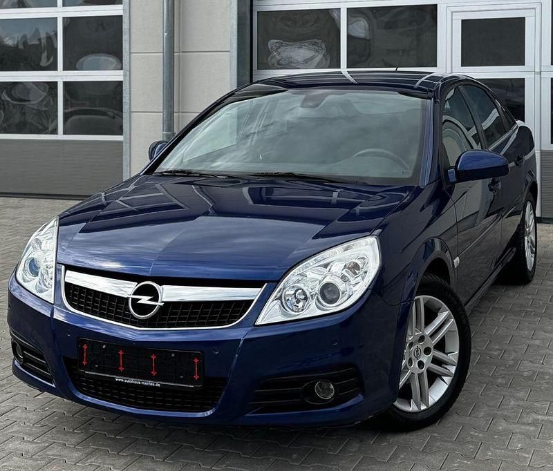 Blau Gebraucht 2006 Opel Vectra Edition Limousine | 3.399 € (Teuer) - Bild 1/4