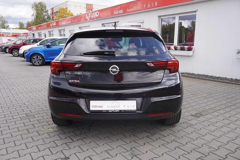 Gebraucht Opel Astra Elegance 131 PS (96 kW) 2020 Schwarz Limousine