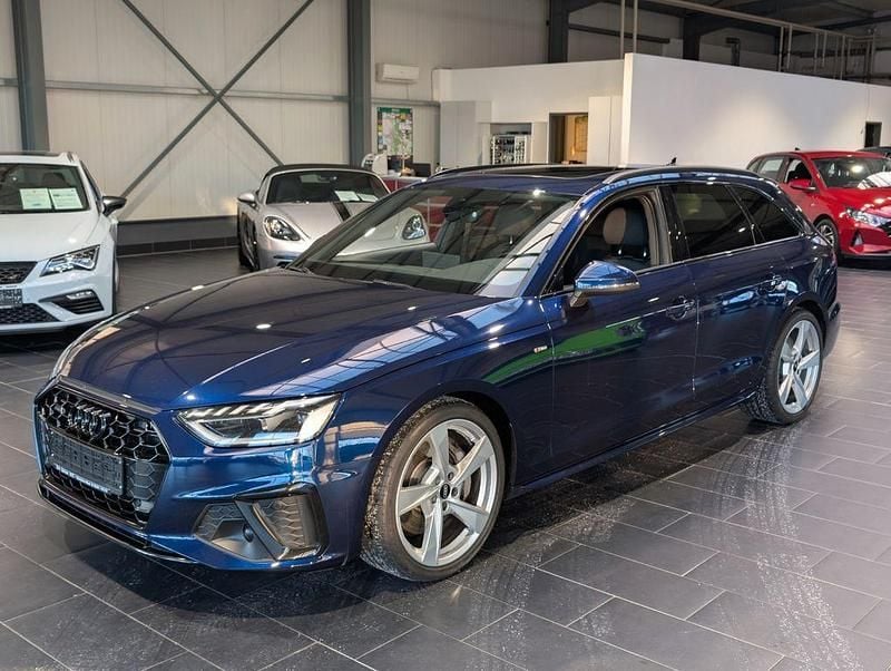 Blau Gebraucht 2022 Audi A4 S-Line Kombi | 31.900 € (Fairer Preis) - Bild 1/4