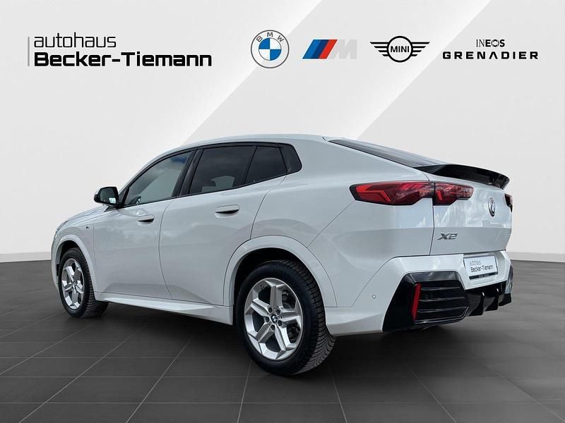 Gebraucht BMW X2 Performance 156 PS (114 kW) 2024 Alpinweiß uni SUV