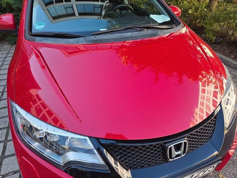 Rot Gebraucht 2015 Honda Civic Sport Limousine | 6.800 € (Superpreis) - Bild 1/4