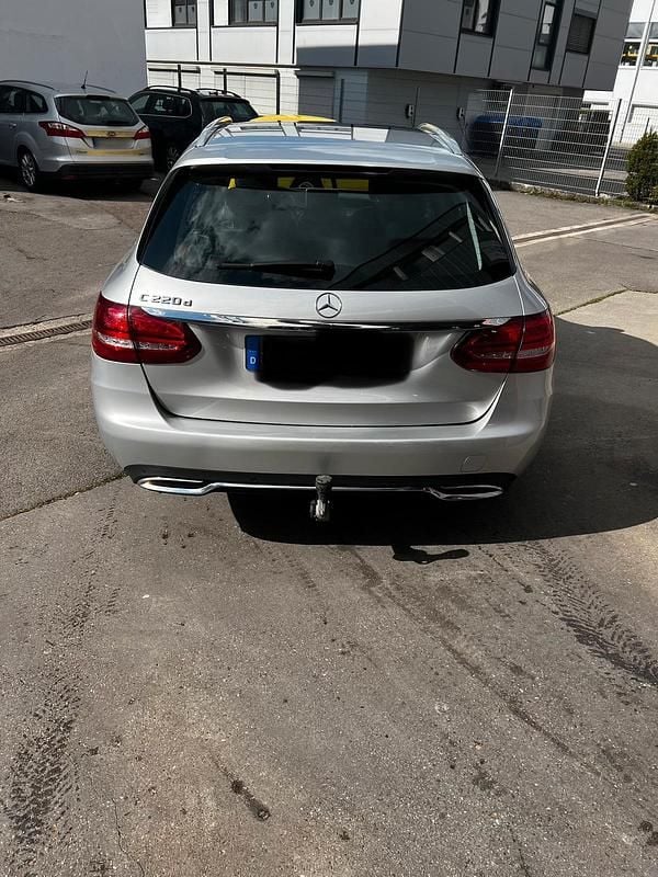 Gebraucht Mercedes C220 170 PS (125 kW) 2018 Silber Kombi