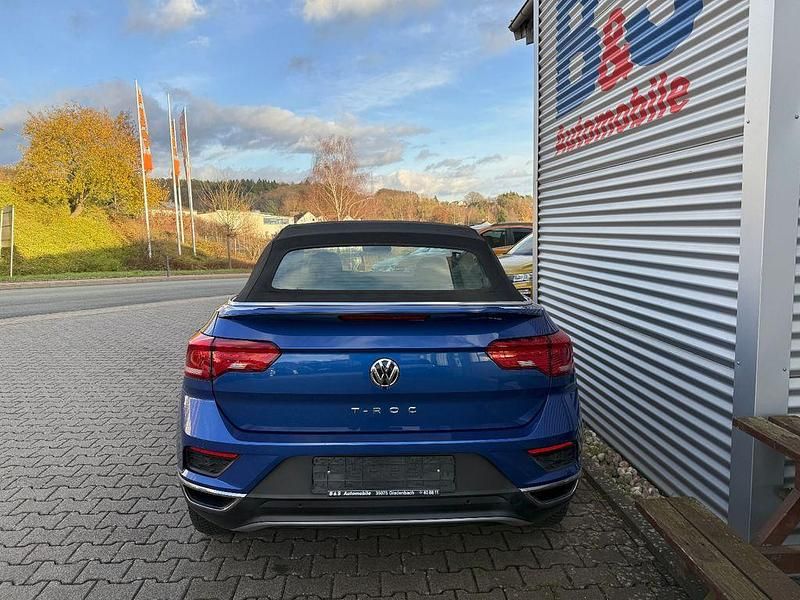 Gebraucht VW T-Roc Cabriolet Style 116 PS (85 kW) 2021 Ravennablau Cabrio