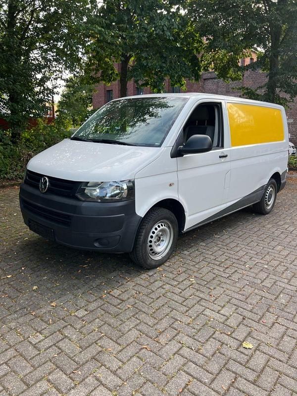 Weiß Gebraucht 2014 VW T5 Van | 5.998 € (Fairer Preis) - Bild 1/4
