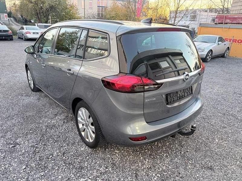 Gebraucht Opel Zafira Active 140 PS (102 kW) 2017 Grau Van / Kleinbus