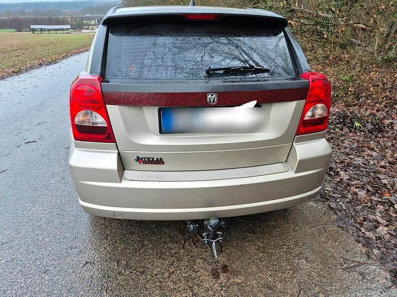 Gebraucht Dodge Caliber 150 PS (110 kW) 2009 Gold Kleinwagen