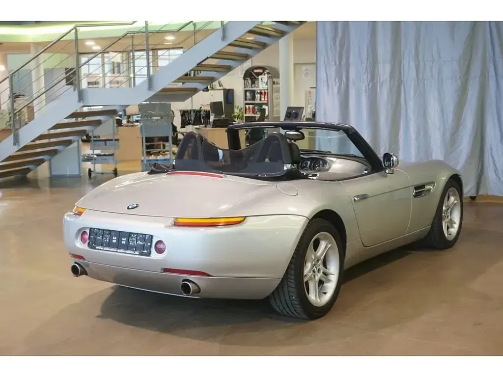 Gebraucht BMW Z8 Sport Line 400 PS (294 kW) 2001 Silber Cabrio