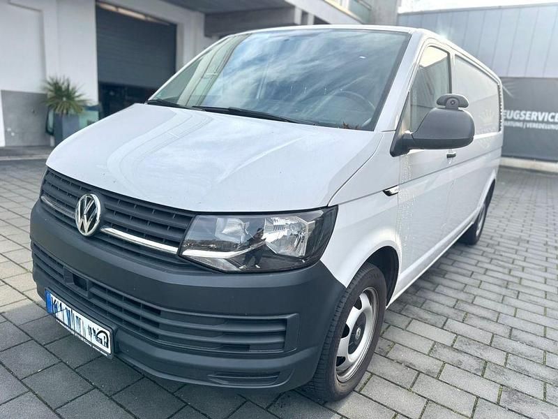 Weiß Gebraucht 2018 VW Transporter Van | 14.500 € - Bild 1/4