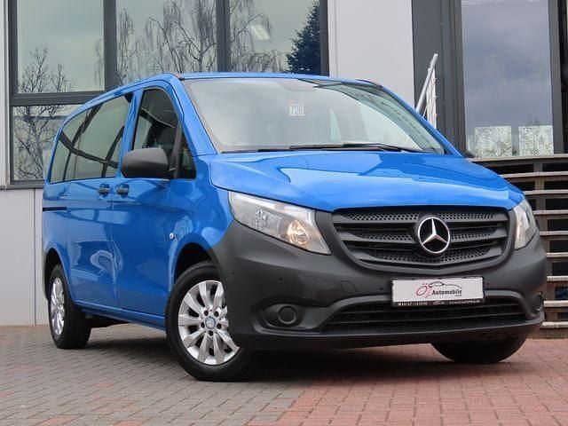 Enzianblau Gebraucht 2015 Mercedes Vito Van / Kleinbus | 19.900 € (Fairer Preis) - Bild 1/4