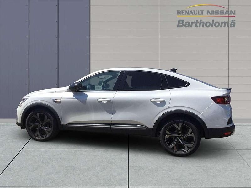 Gebraucht Renault Arkana R.S. 158 PS (116 kW) 2023 Qxd kyanit weiss SUV