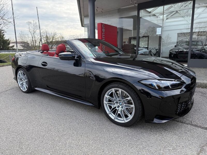 Gebraucht BMW M4 Cabriolet Performance 530 PS (389 kW) 2024 Schwarz Cabrio