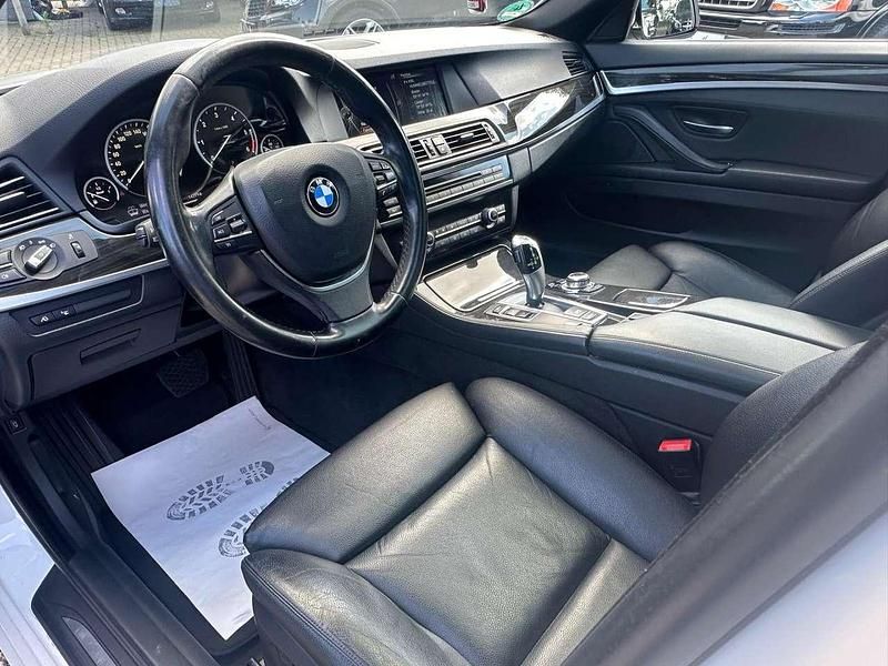 Gebraucht BMW 525 M Sport 204 PS (150 kW) 2013 Weiß Kombi