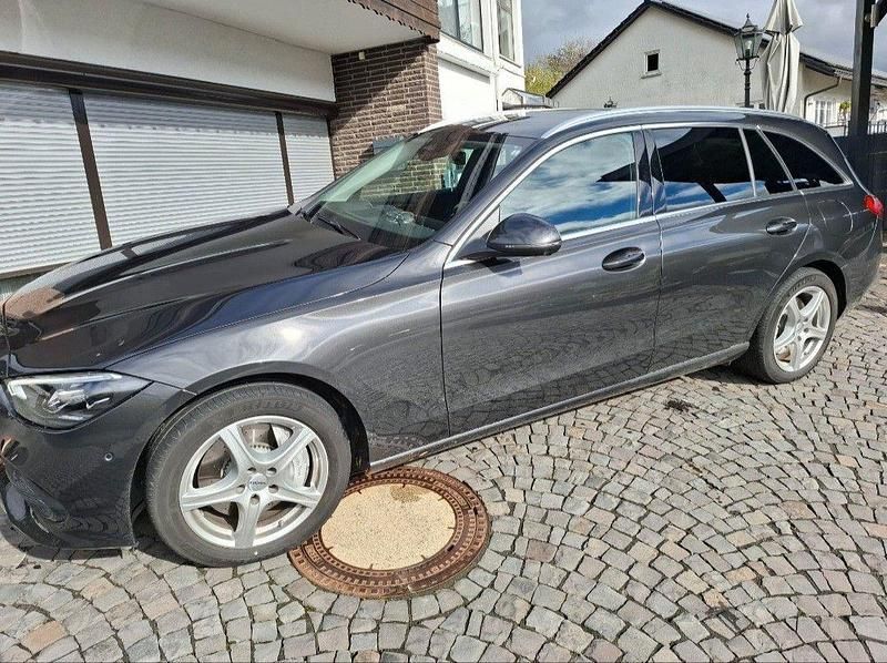 Gebraucht 2023 Mercedes C300e Kombi | 34.500 € (Superpreis) - Bild 1/4