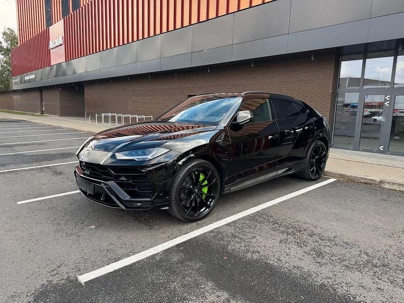 Second-hand Lamborghini Urus 650 CP (478 kW) 2021 Negru SUV