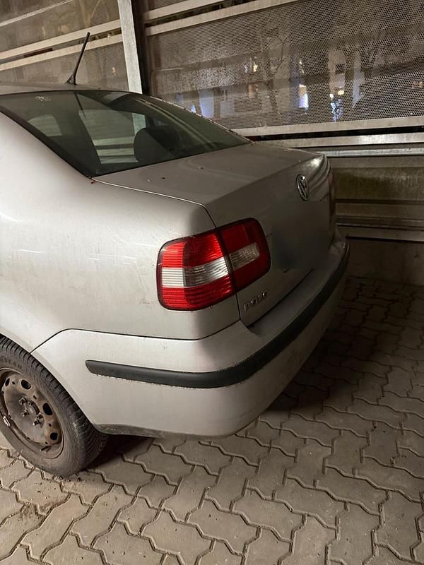 Gebraucht VW Polo 75 PS (55 kW) 2004 Silber Kleinwagen