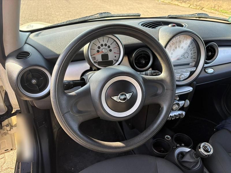 Usado Mini ONE 95 HP (69 kW) 2009 Branco Citadino