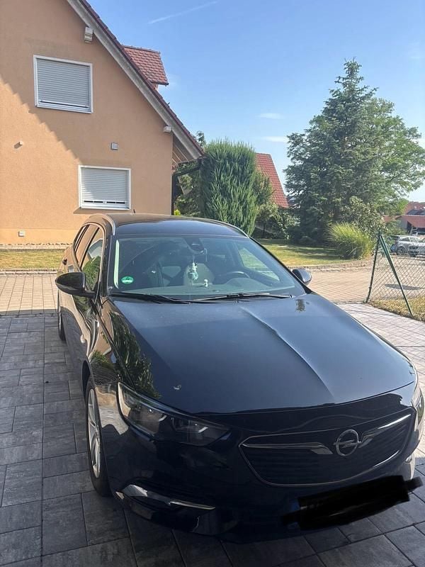 Schwarz Gebraucht 2020 Opel Insignia Kombi | 15.800 € (Superpreis) - Bild 1/4