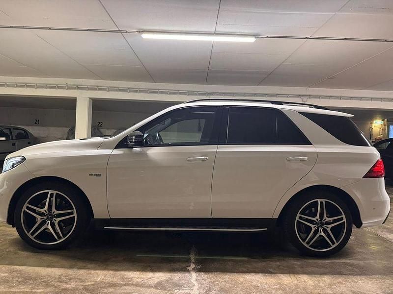 Gebraucht Mercedes GLE43 AMG AMG 367 PS (269 kW) 2017 Weiß SUV