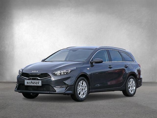 Gebraucht Kia Ceed Vision 140 PS (102 kW) 2024 Andere farbe Kleinwagen