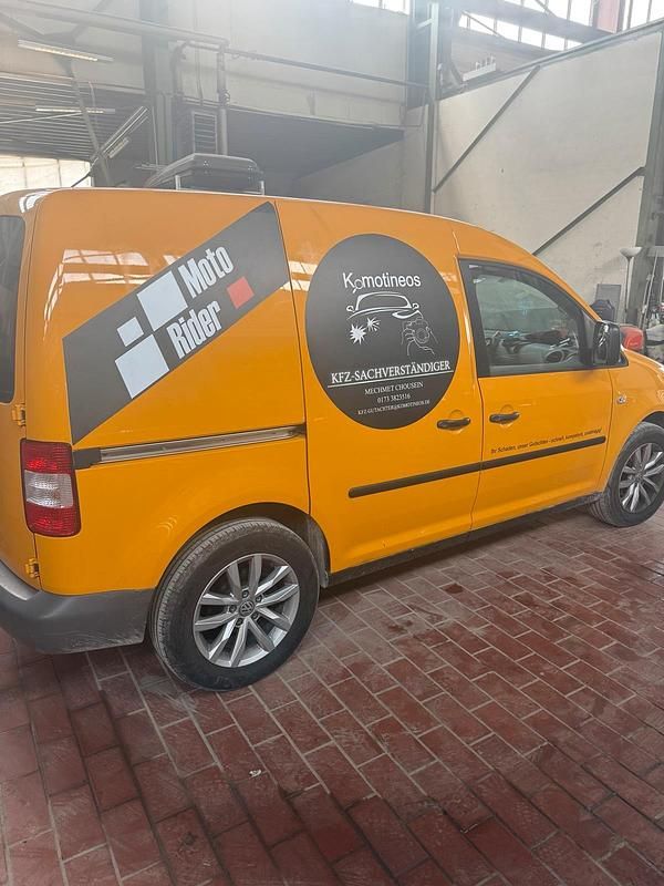 Gelb Gebraucht 2005 VW Caddy Van / Kleinbus | 5.000 € - Bild 1/4