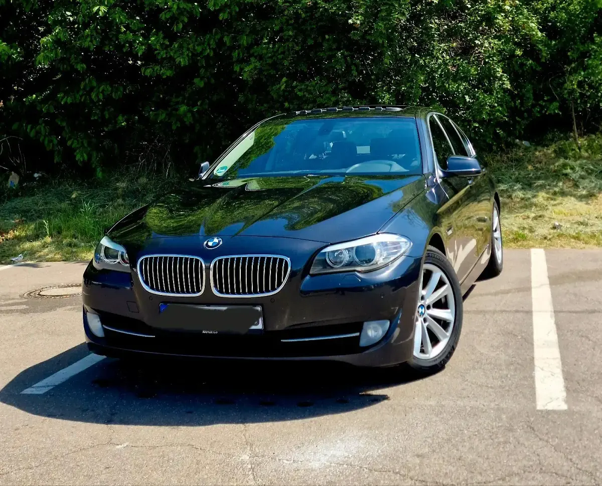 Gebraucht BMW 520 Efficient Dynamics 184 PS (135 kW) 2010 Grau Limousine