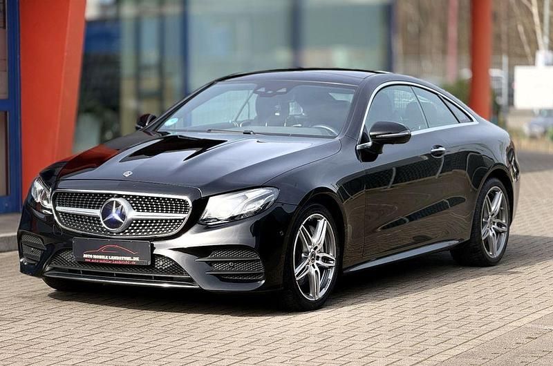 Gebraucht Mercedes E450 AMG 419 PS (308 kW) 2019 Schwarz Coupé