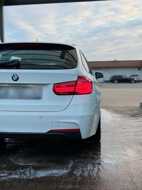 Second-hand BMW 320 M Performance 251 CP (184 kW) 2017 Alb Break