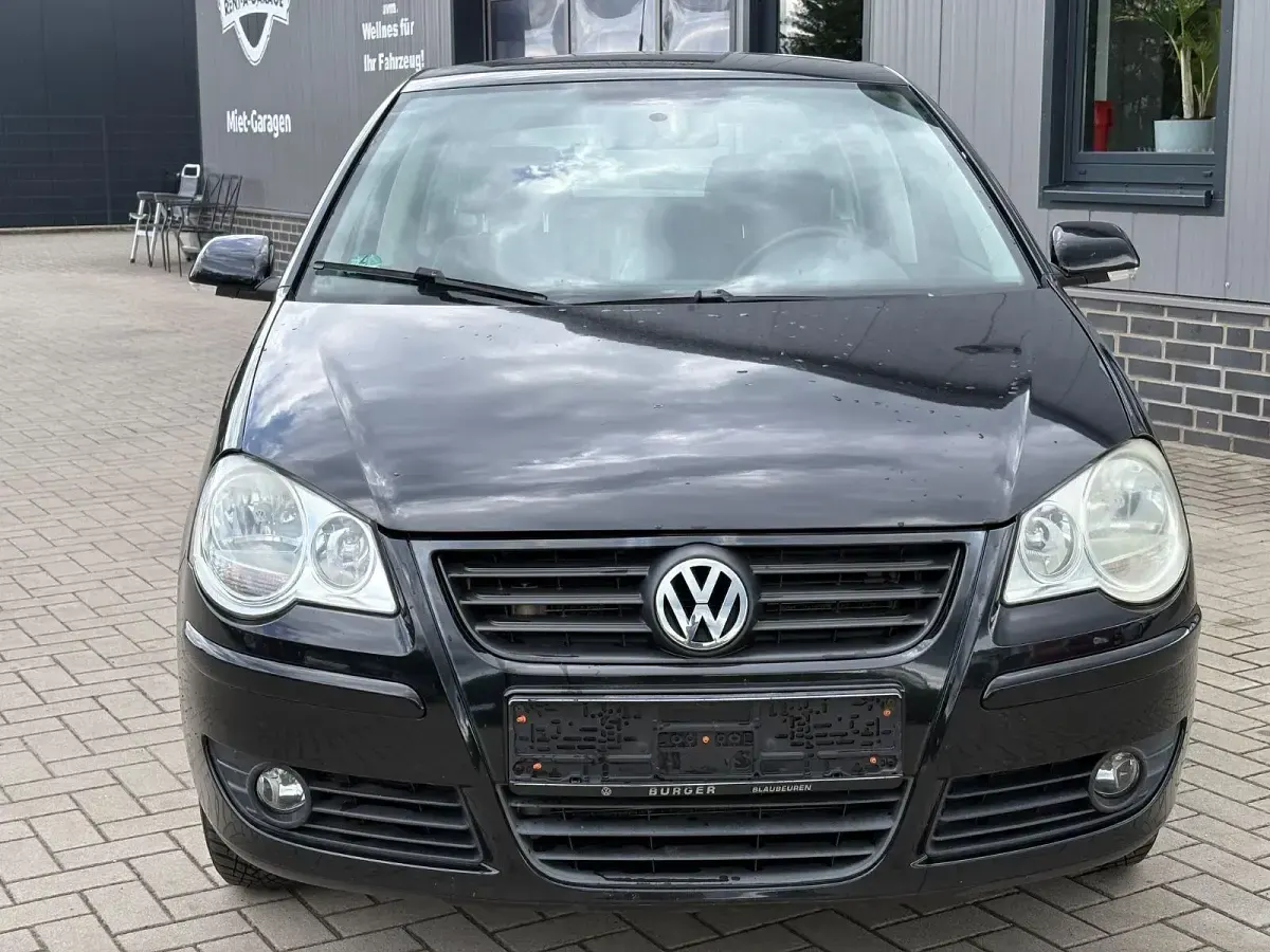 Gebraucht VW Polo Comfortline 60 PS (44 kW) 2009 Schwarz Kleinwagen