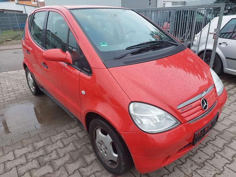 Gebraucht Mercedes A160 Elegance 102 PS (75 kW) 1998 Rot Kleinwagen