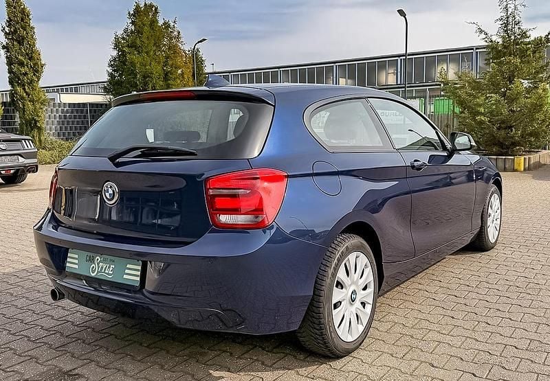 Gebraucht BMW 114 102 PS (75 kW) 2014 Blau metallic Kleinwagen