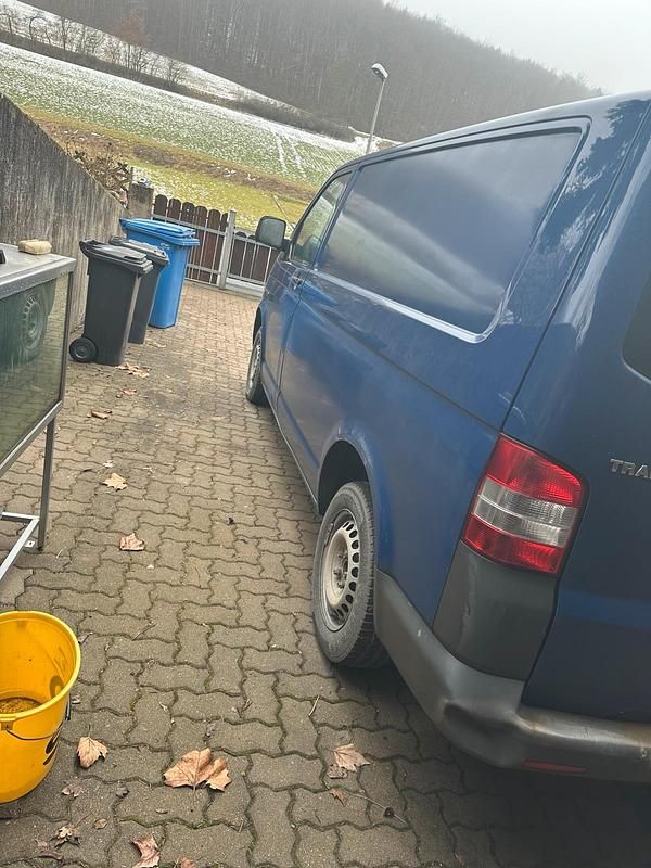 Gebraucht VW Transporter 131 PS (96 kW) 2009 Blau Van
