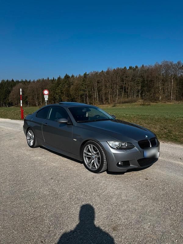 Gebraucht BMW 335 Performance 306 PS (225 kW) 2007 Grau Coupé