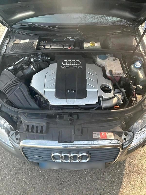 Używany Audi A4 2004 Sedan/Limuzyna