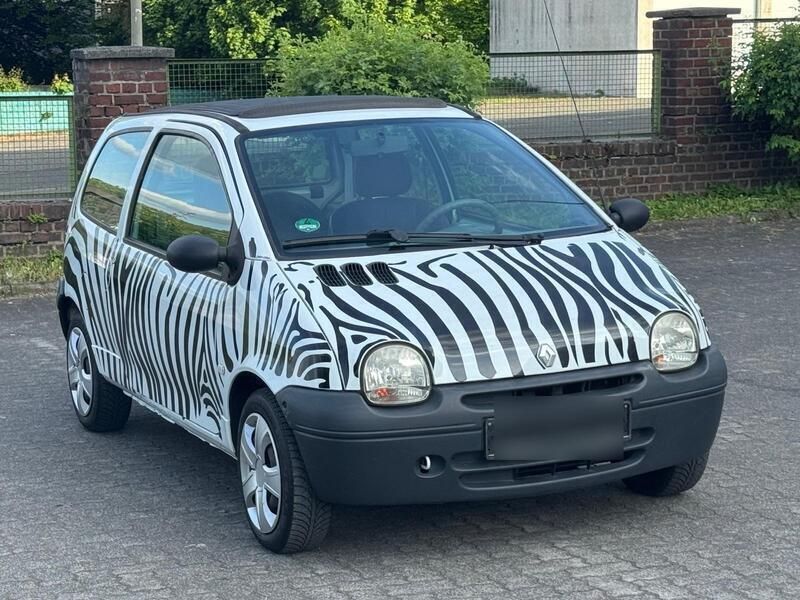 Weiß Gebraucht 2004 Renault Twingo Kleinwagen | 499 € (Superpreis) - Bild 1/4
