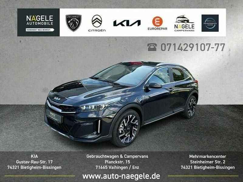 Black metallic Gebraucht 2023 Kia XCeed Spirit SUV | 30.800 € (Teuer) - Bild 1/3