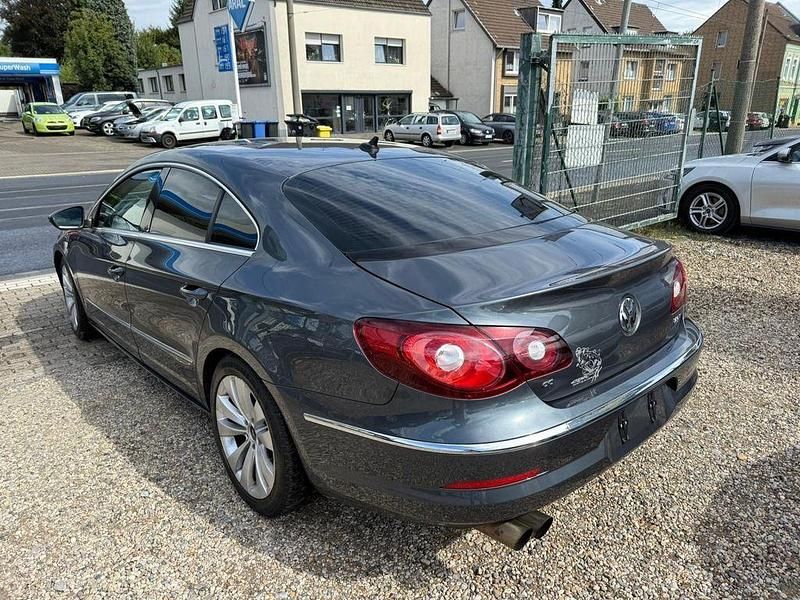 Gebraucht VW Passat Exclusive 211 PS (155 kW) 2012 Grau Limousine