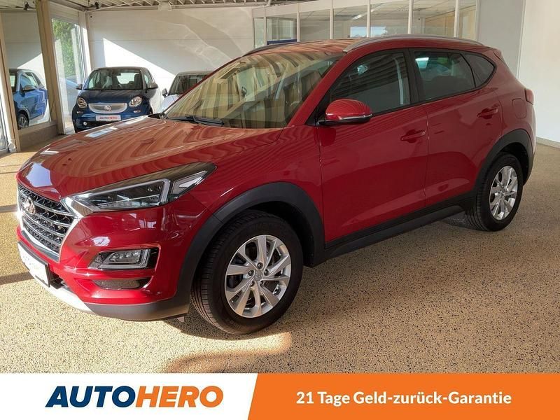 Rot Gebraucht 2019 Hyundai Tucson Advantage SUV | 20.080 € (Fairer Preis) - Bild 1/3