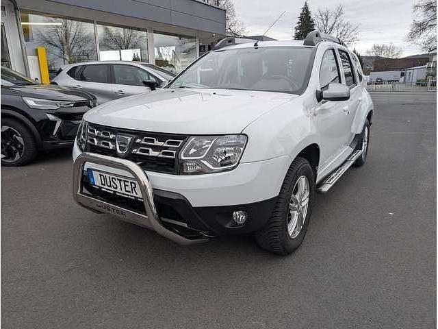 Gebraucht Dacia Duster Prestige 110 PS (80 kW) 2015 Weiß (gletscherweiss) SUV